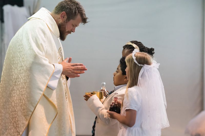 2019-05-04-first-communion-0053.jpg
