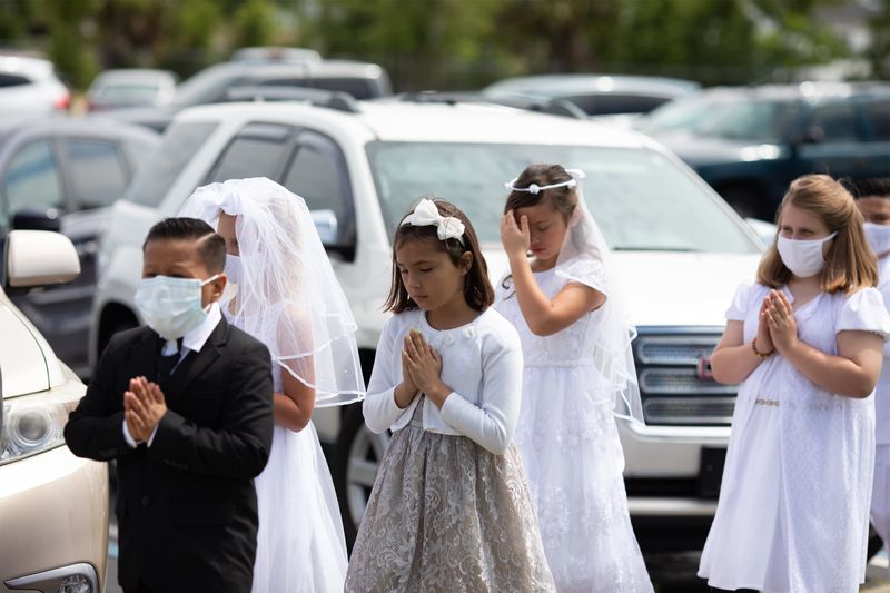 2021-05-01-first-communion-mass-0015.jpg