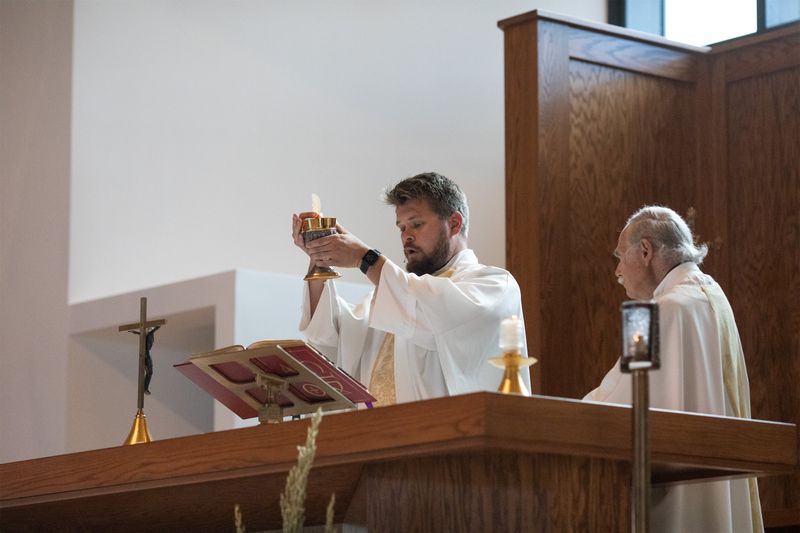 2021-05-01-first-communion-mass-0060.jpg