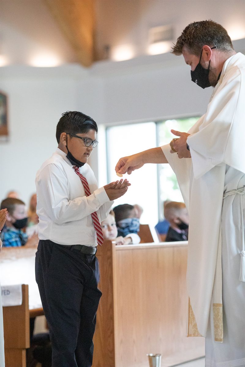 2021-05-01-first-communion-mass-0076.jpg