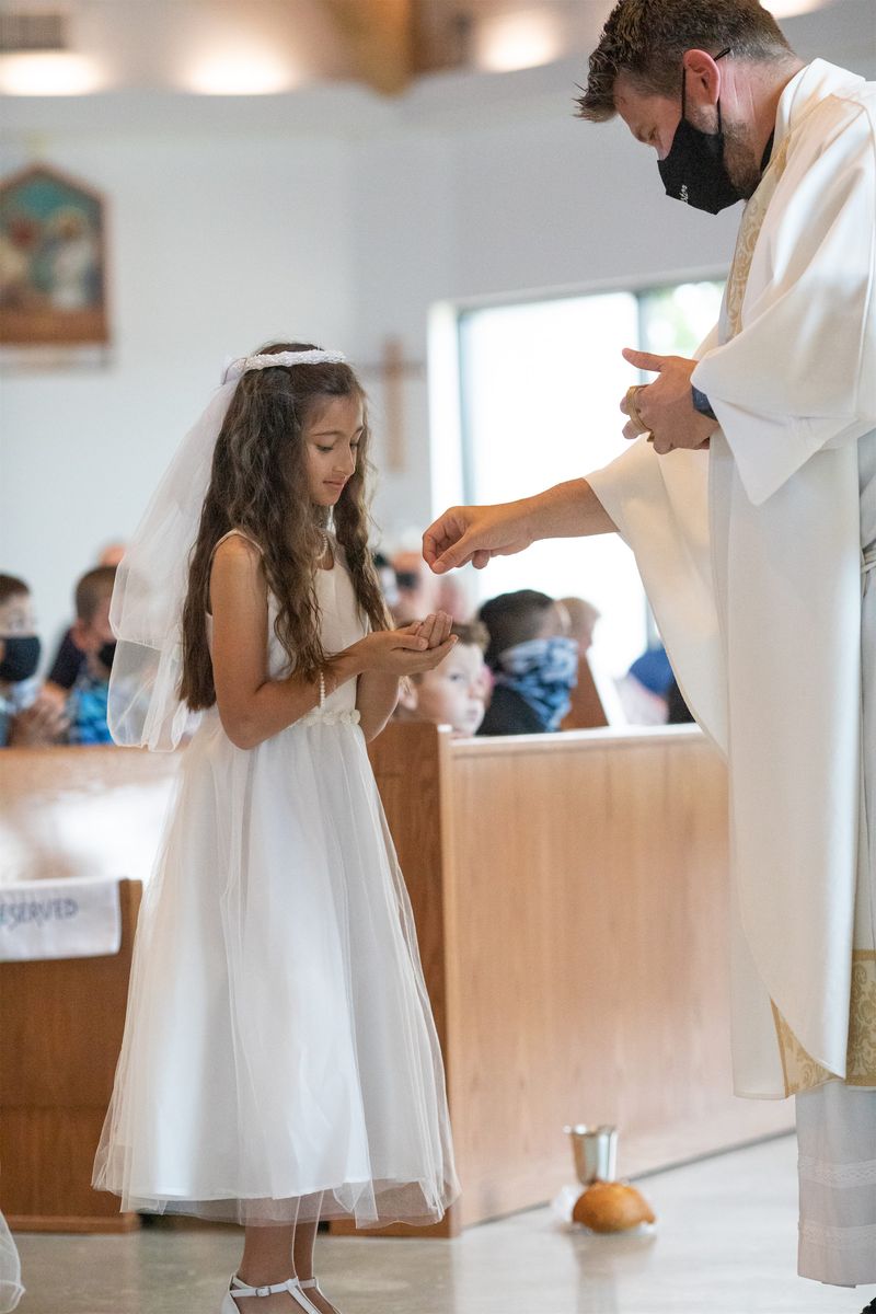 2021-05-01-first-communion-mass-0080.jpg