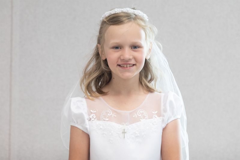 2021-05-01-first-communion-portraits-0026.jpg