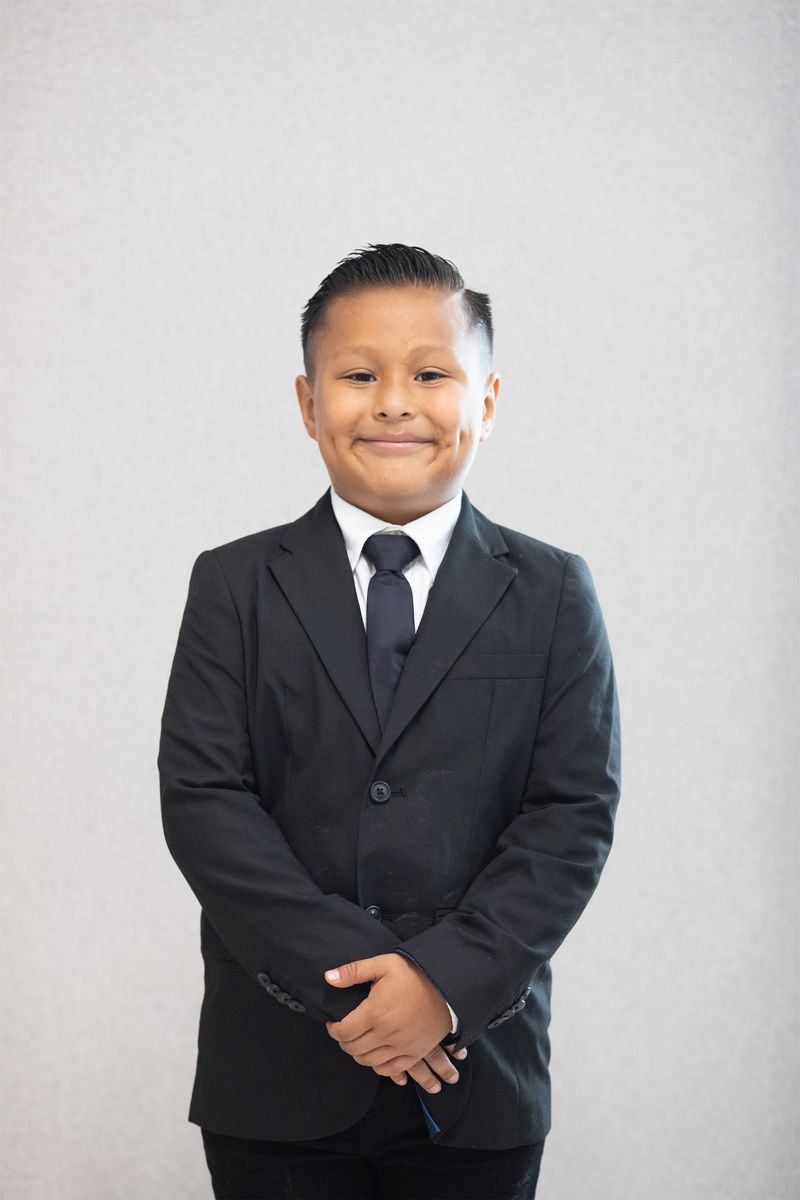 2021-05-01-first-communion-portraits-0049.jpg