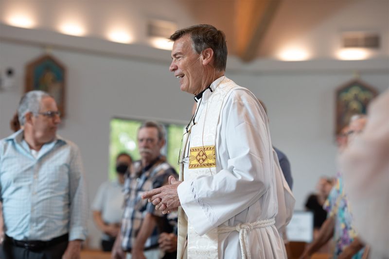 2021-06-06-fr-ray-first-mass-0019.jpg