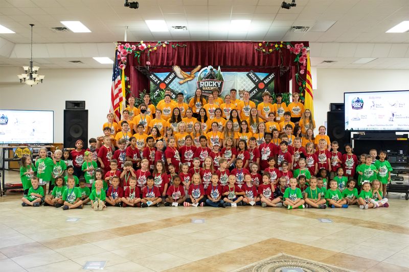 2021-06-vbs-group-0072.jpg