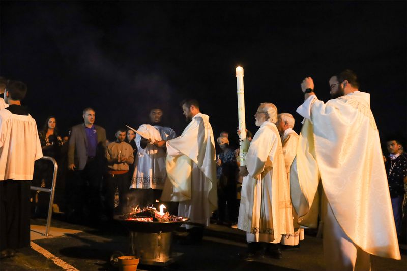 2022-04-16-easter-vigil-008.jpg