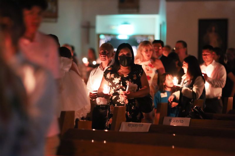 2022-04-16-easter-vigil-014.jpg