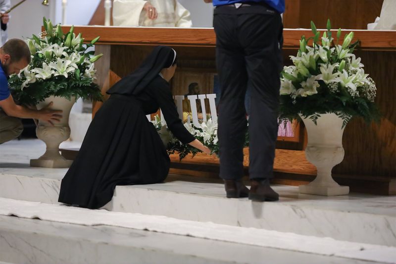 2022-04-16-easter-vigil-027.jpg
