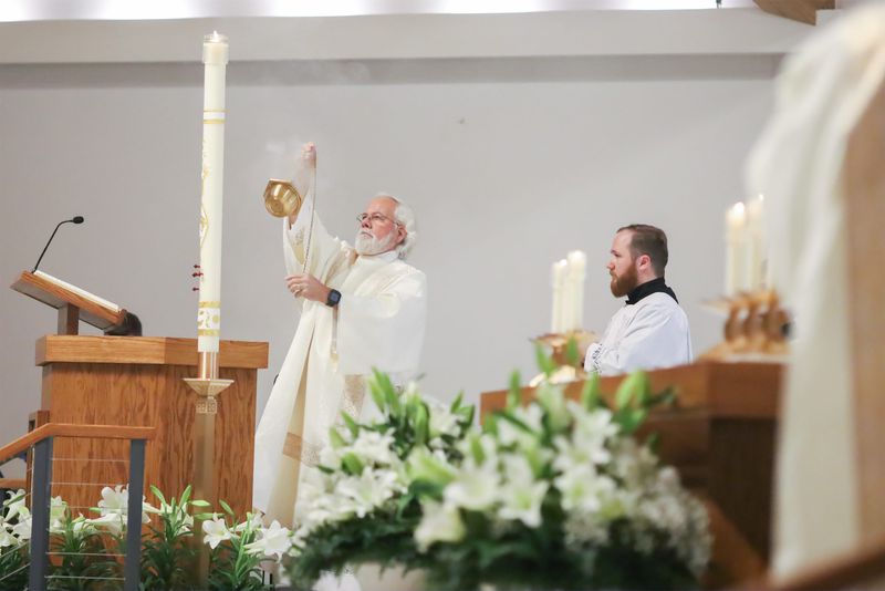 2022-04-16-easter-vigil-038.jpg