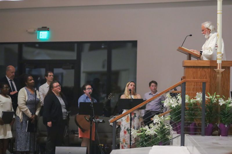 2022-04-16-easter-vigil-039.jpg