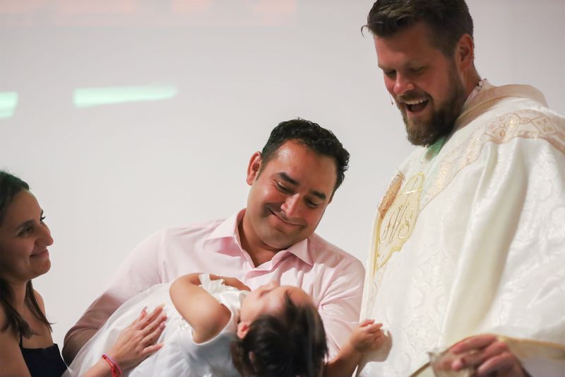 2022-04-16-easter-vigil-050.jpg