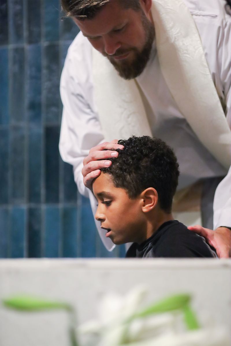 2022-04-16-easter-vigil-107.jpg