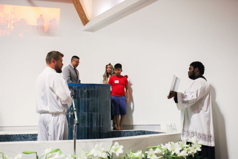 2022-04-16-easter-vigil-119.jpg