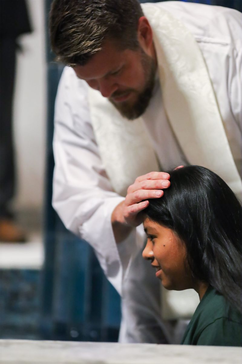 2022-04-16-easter-vigil-126.jpg