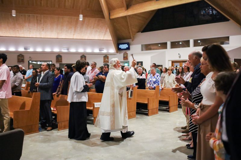 2022-04-16-easter-vigil-136.jpg