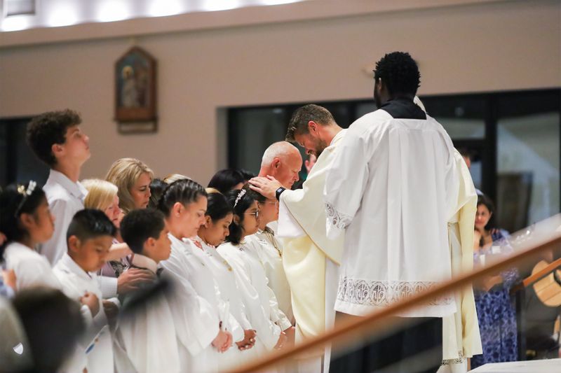 2022-04-16-easter-vigil-154.jpg