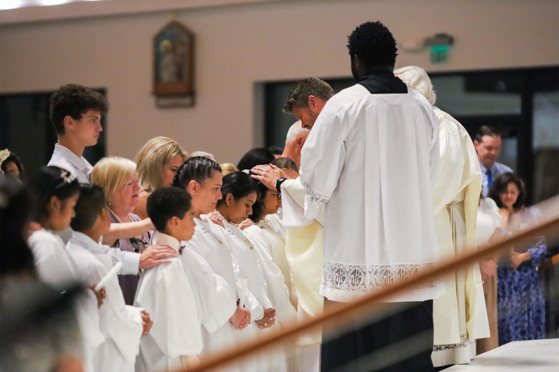 2022-04-16-easter-vigil-155.jpg