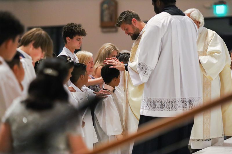 2022-04-16-easter-vigil-158.jpg