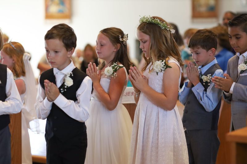 2022-04-23-first-communion-mass-044.jpg