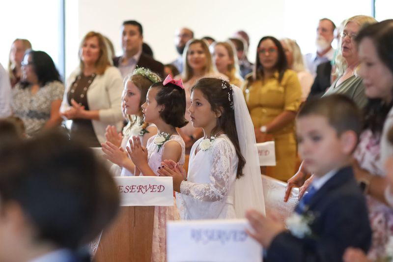 2022-04-23-first-communion-mass-048.jpg