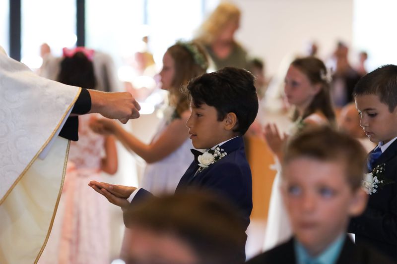 2022-04-23-first-communion-mass-081.jpg