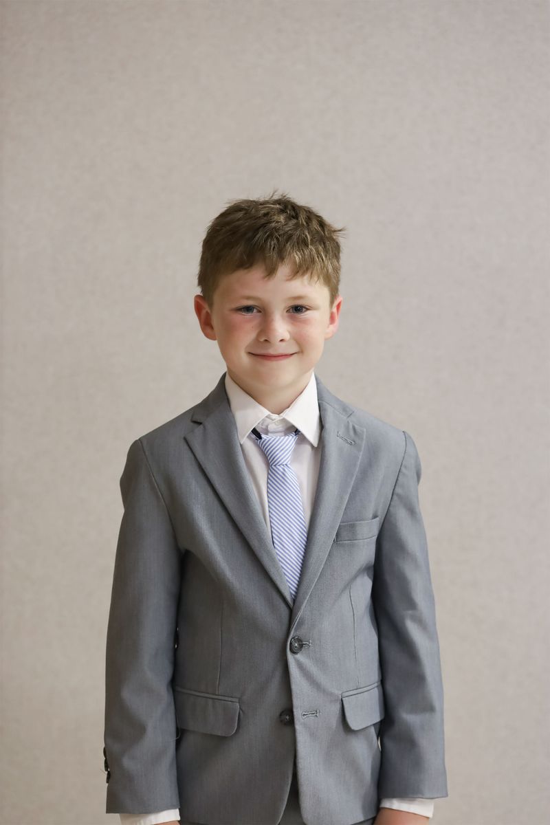 2022-04-23-first-communion-portraits-002.jpg