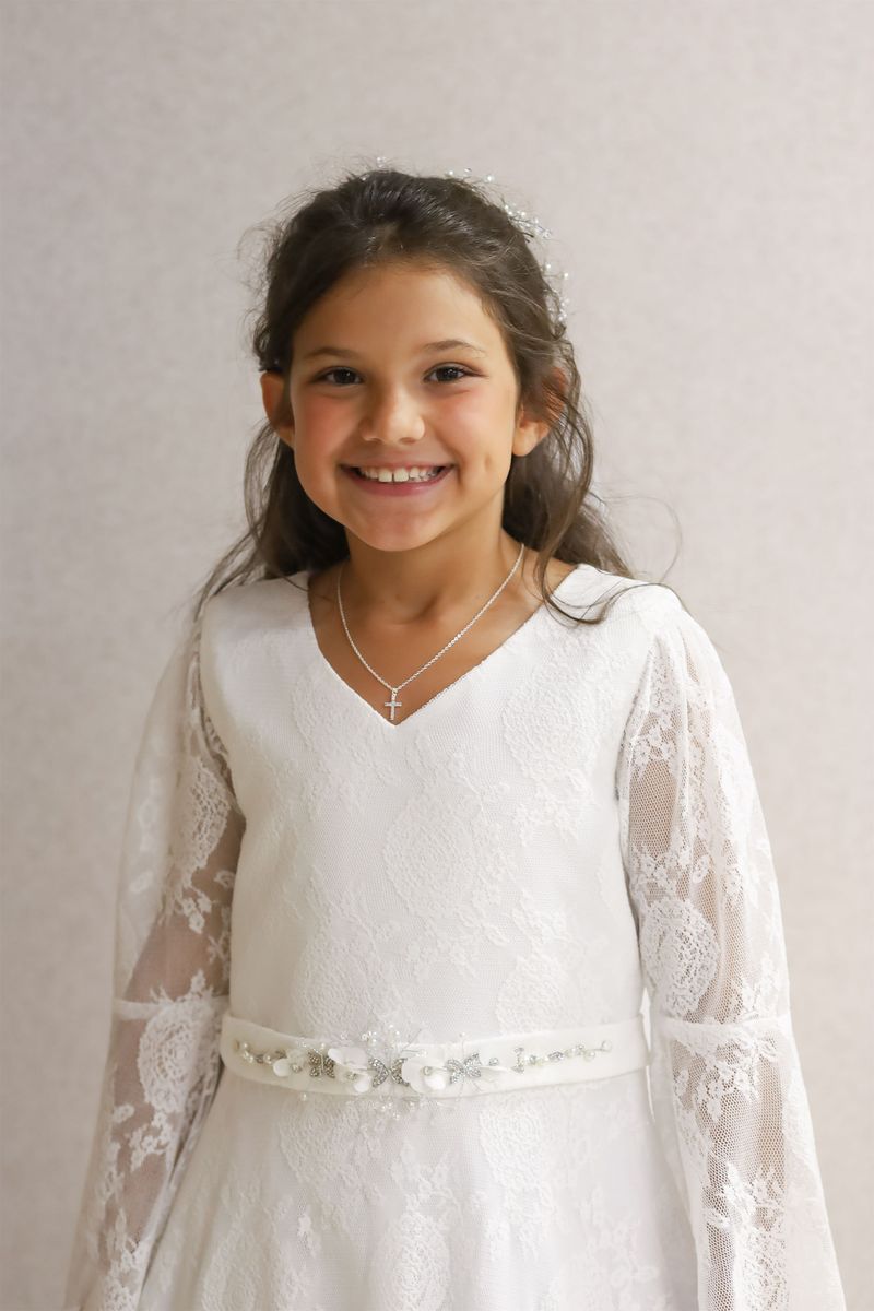 2022-04-23-first-communion-portraits-007.jpg