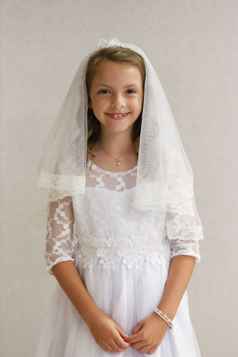 2022-04-23-first-communion-portraits-012.jpg