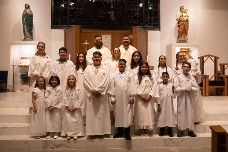 2023-04-08-easter-vigil-001.jpg