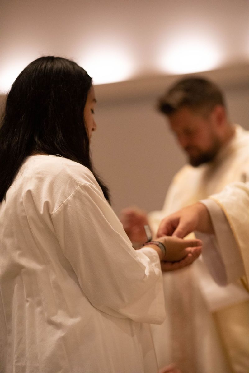 2023-04-08-easter-vigil-004.jpg