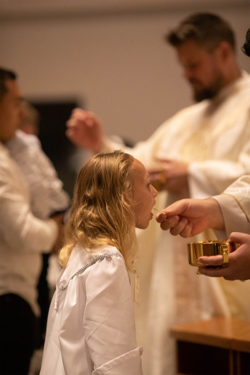 2023-04-08-easter-vigil-008.jpg