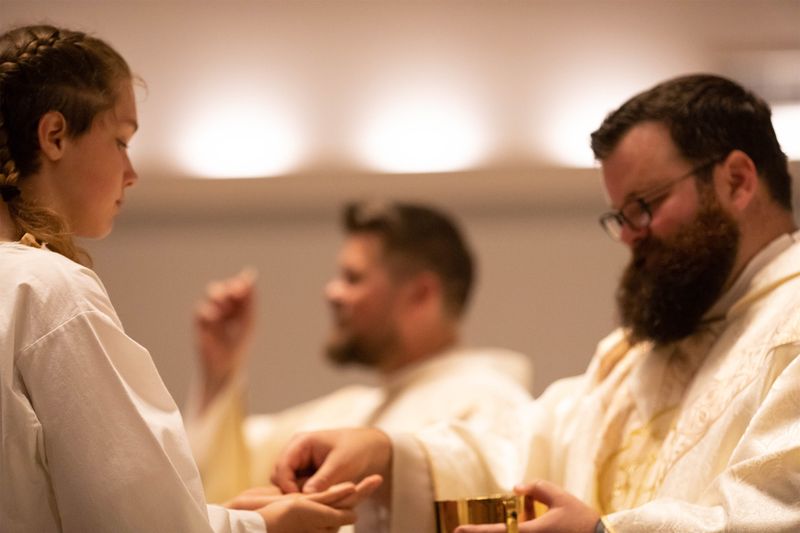 2023-04-08-easter-vigil-010.jpg