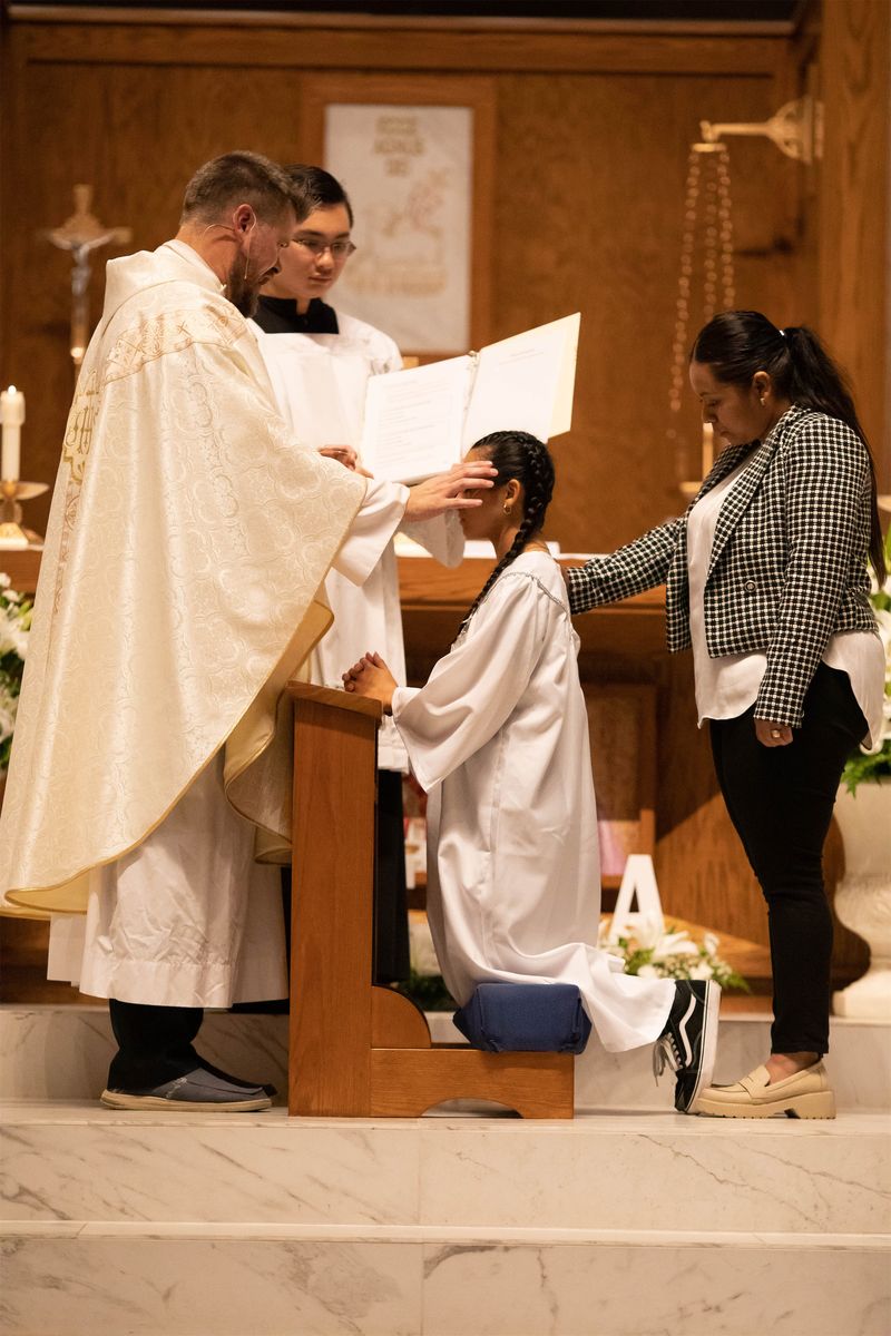 2023-04-08-easter-vigil-022.jpg