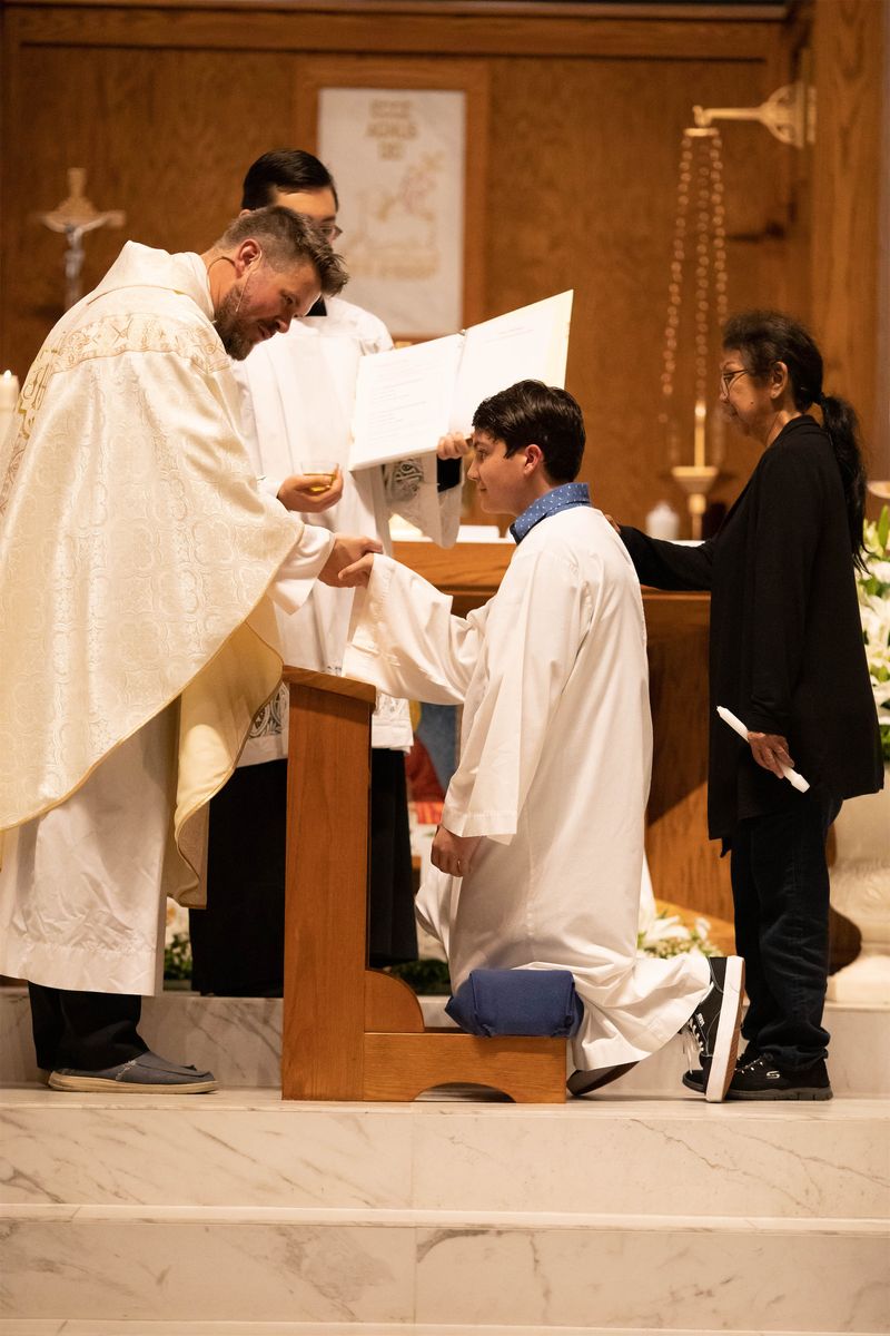 2023-04-08-easter-vigil-026.jpg