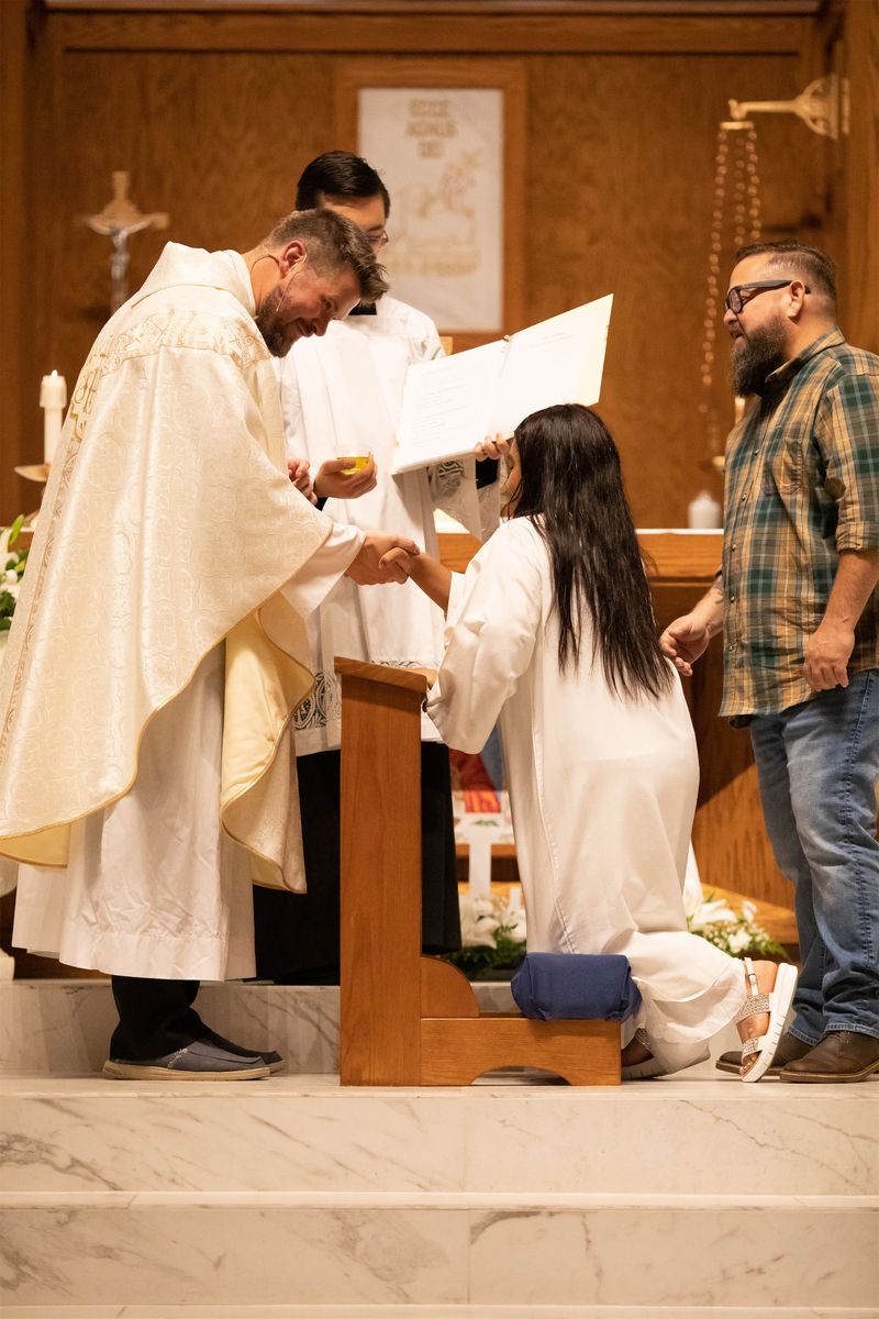2023-04-08-easter-vigil-041.jpg