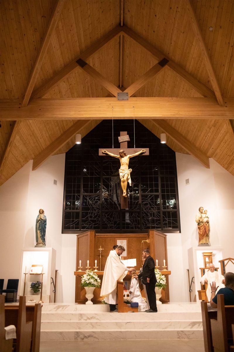 2023-04-08-easter-vigil-058.jpg