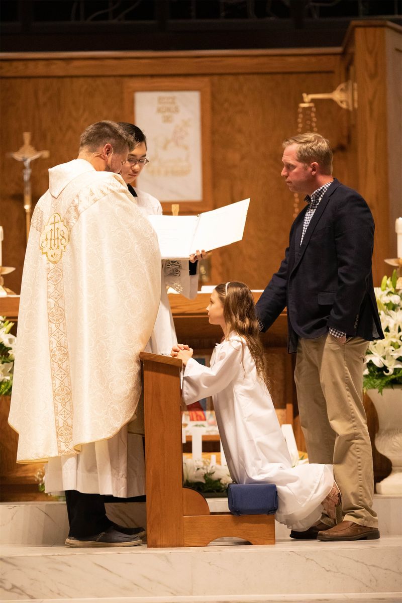 2023-04-08-easter-vigil-065.jpg