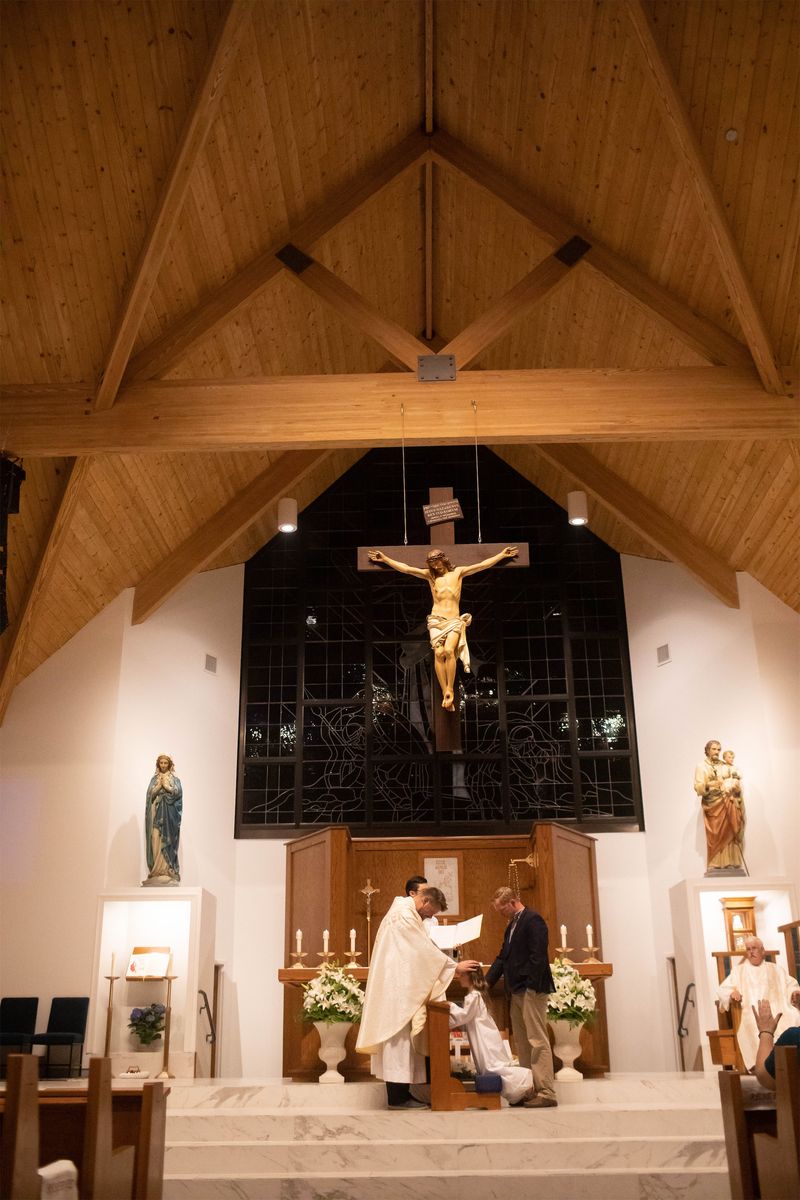 2023-04-08-easter-vigil-067.jpg
