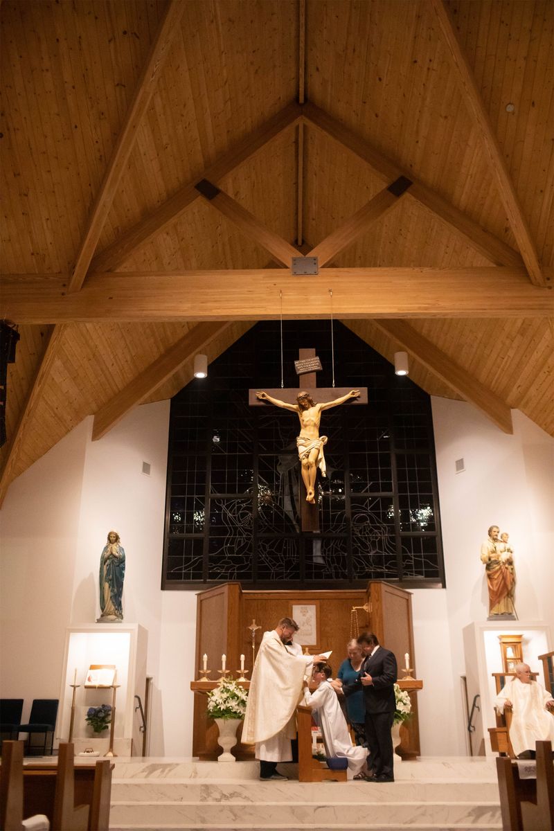 2023-04-08-easter-vigil-078.jpg