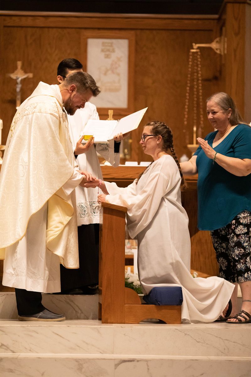 2023-04-08-easter-vigil-079.jpg