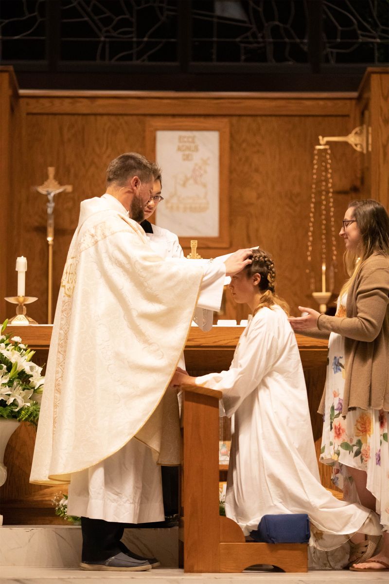 2023-04-08-easter-vigil-083.jpg