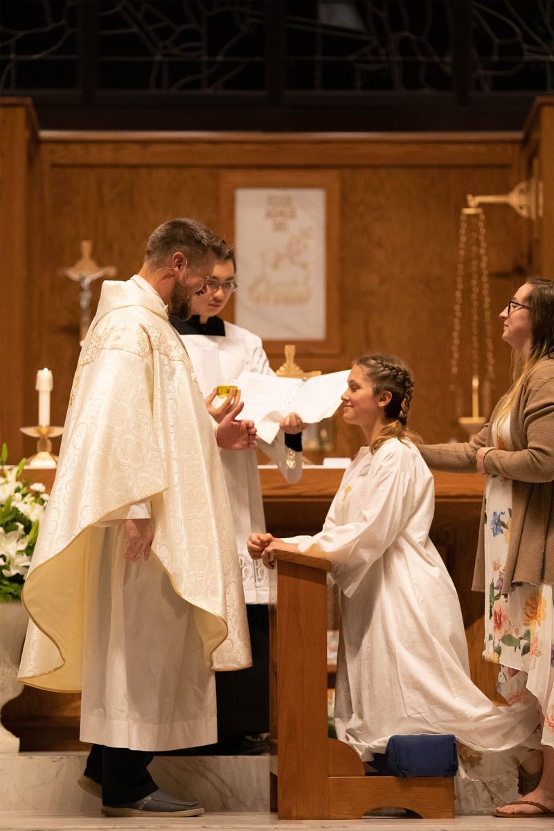 2023-04-08-easter-vigil-086.jpg