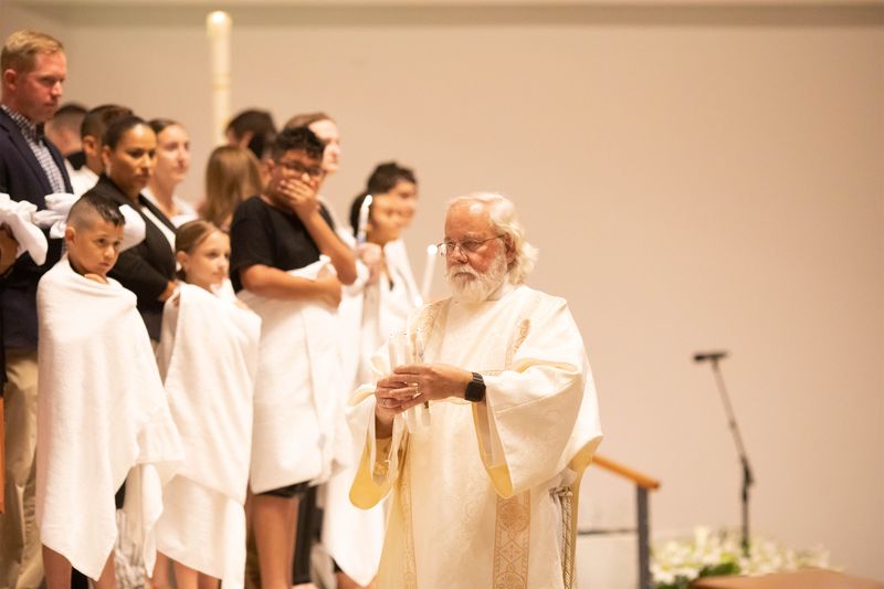 2023-04-08-easter-vigil-101.jpg