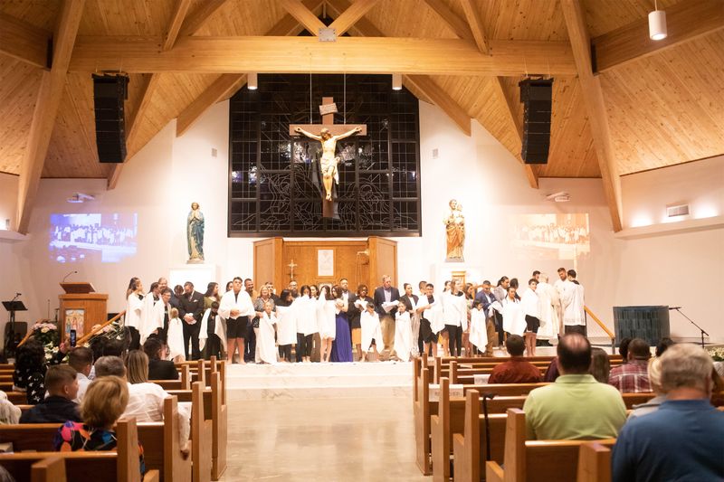 2023-04-08-easter-vigil-102.jpg