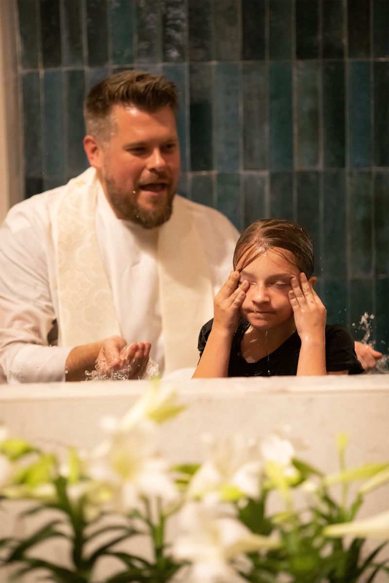 2023-04-08-easter-vigil-152.jpg