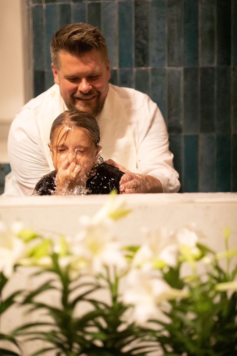 2023-04-08-easter-vigil-153.jpg