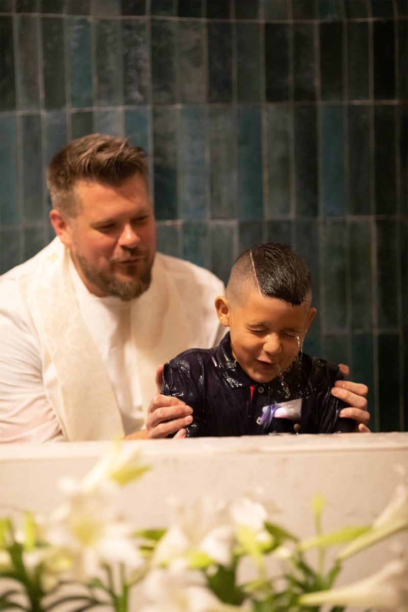 2023-04-08-easter-vigil-162.jpg