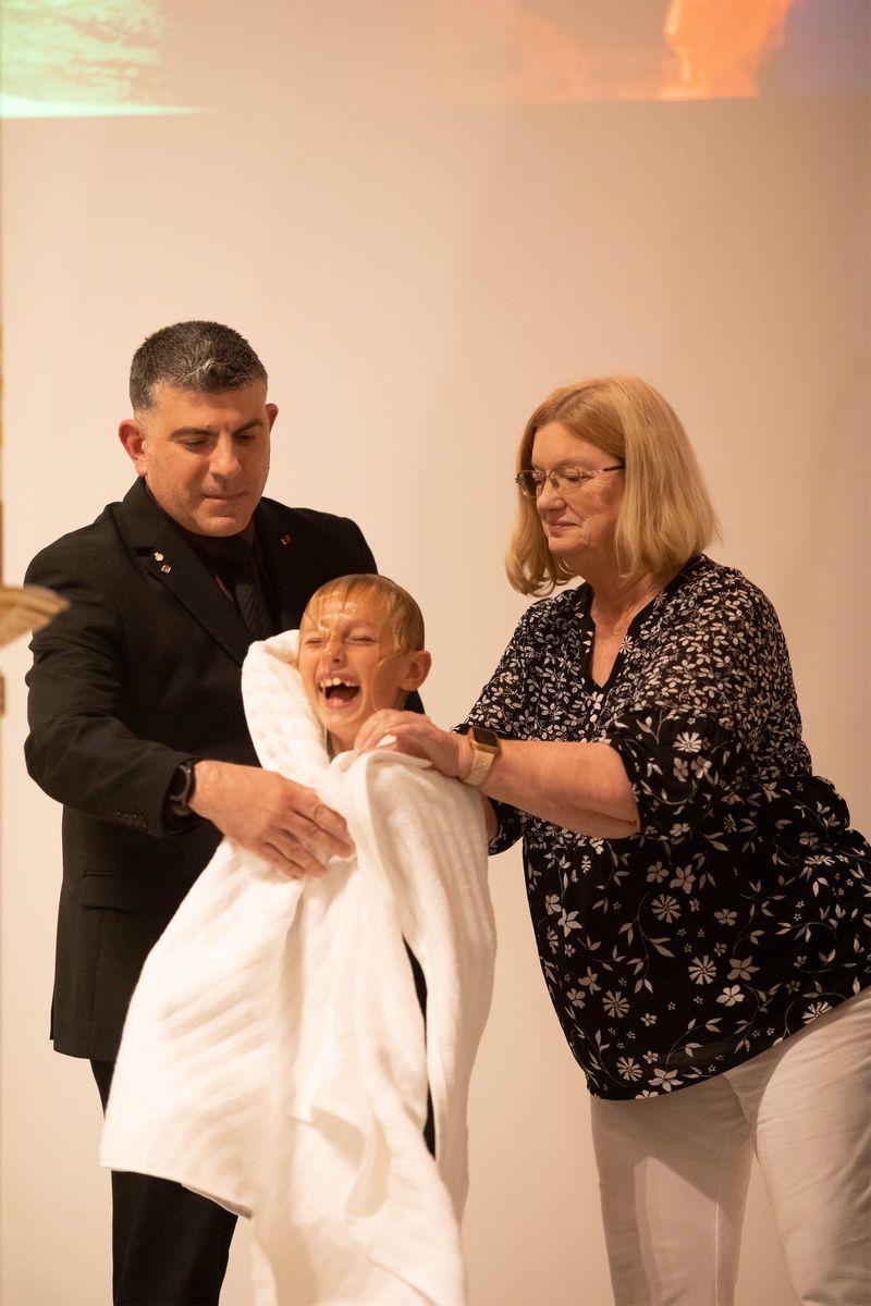 2023-04-08-easter-vigil-194.jpg