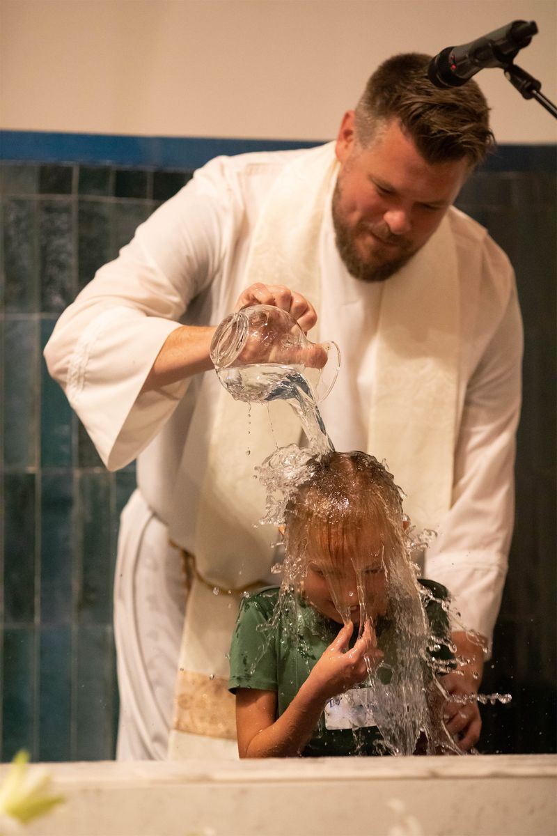 2023-04-08-easter-vigil-197.jpg