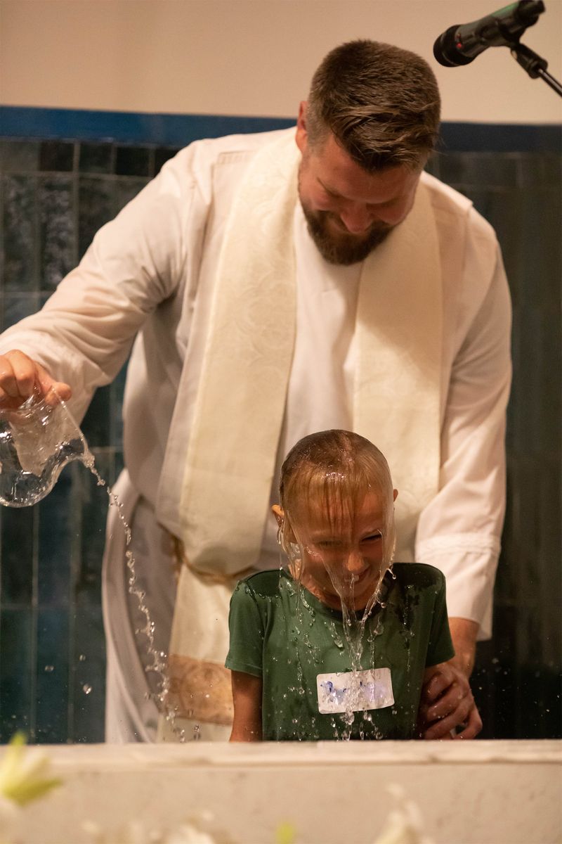 2023-04-08-easter-vigil-199.jpg